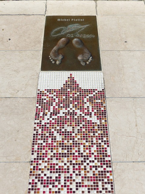 对于关注意 对于关注意